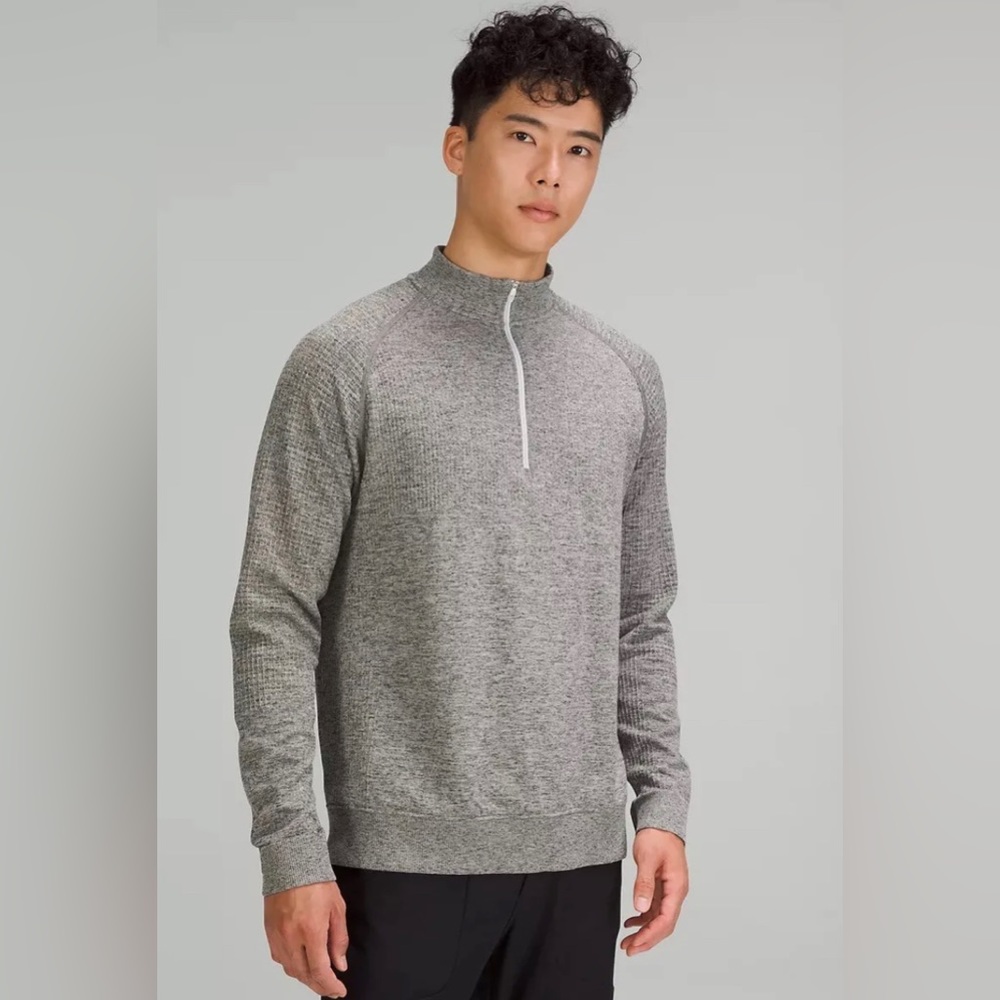 Lululemon Men's Engineered Warmth Half Zip - Vapor/Gull Grey/Black - Size Large